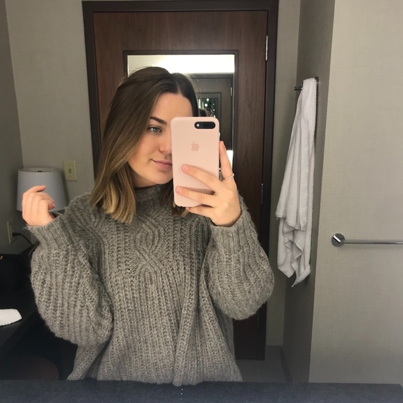 Aerie Sweater EUC - Picture 3 of 3